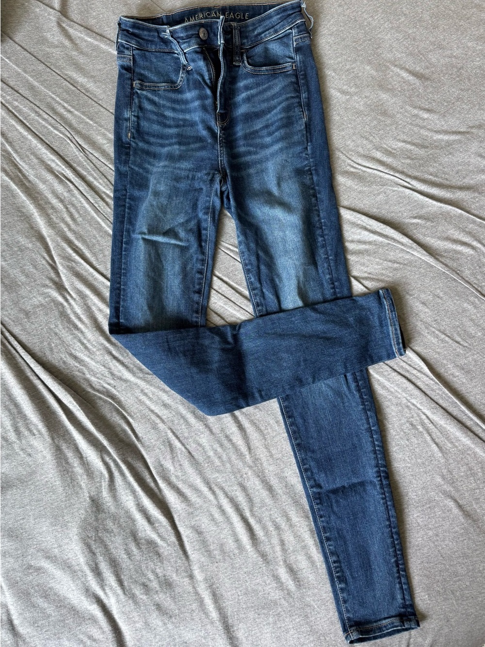 American Eagle Outfitters Women’s Skinny Jean Jegging in Dark Blue Wash